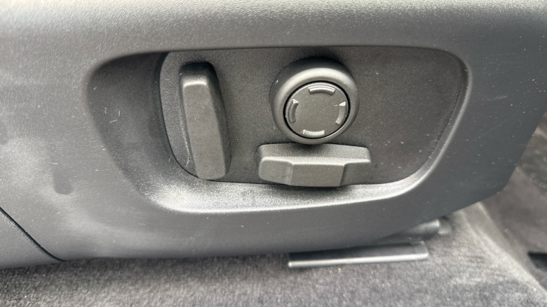 Land Rover Range Rover Evoque 2.0 D200 Edition 5dr Auto Diesel Hatchback